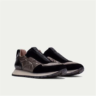 Hispanitas Kansas Slip On Trainer - Black Taupe